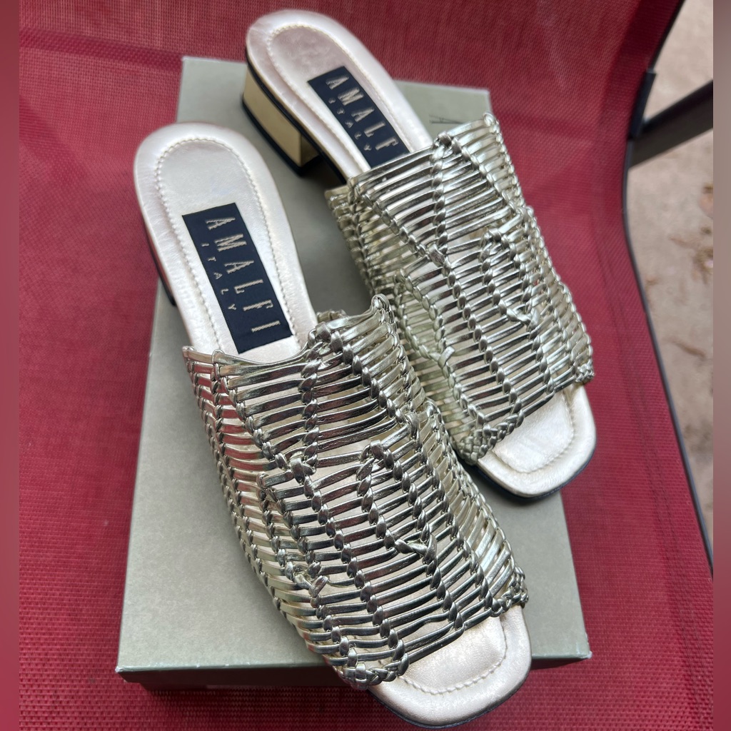 Amalfi Cyrus Platino Ascot Size 8.5
